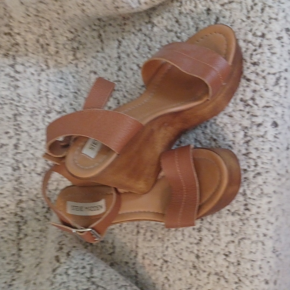 Steve Madden size 9 sandals
